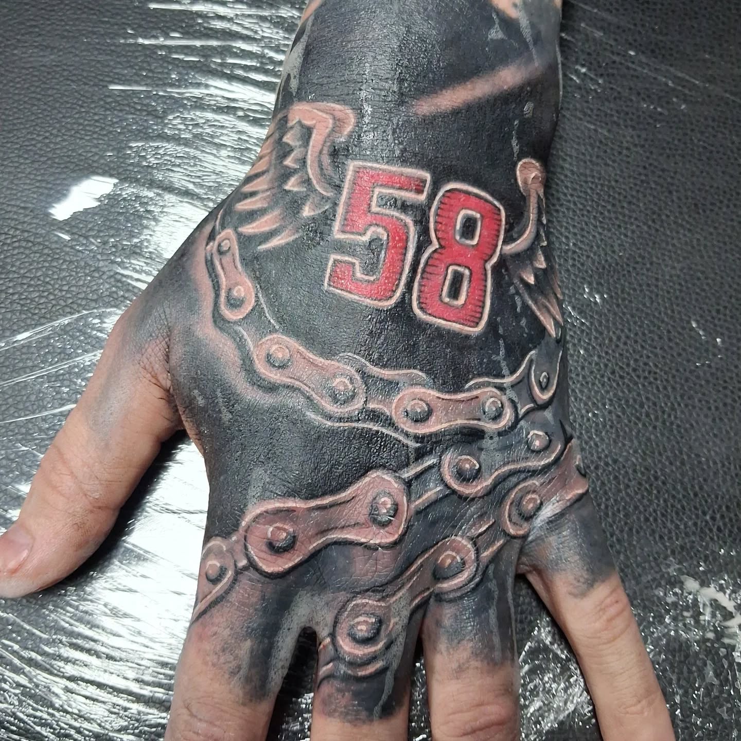 hand tattoo
